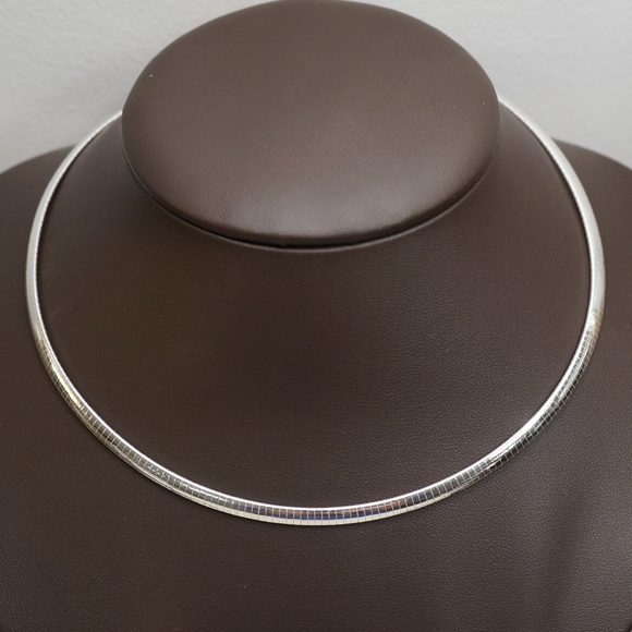 Jewelry - Sterling Silver (.925) 16 Inch Omega Necklace